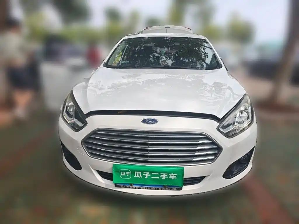 Ford Escort — миниатюра 2