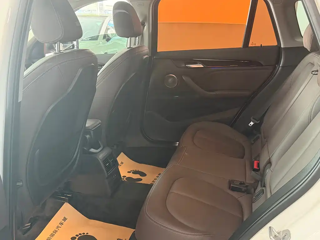 BMW X1 — миниатюра 6