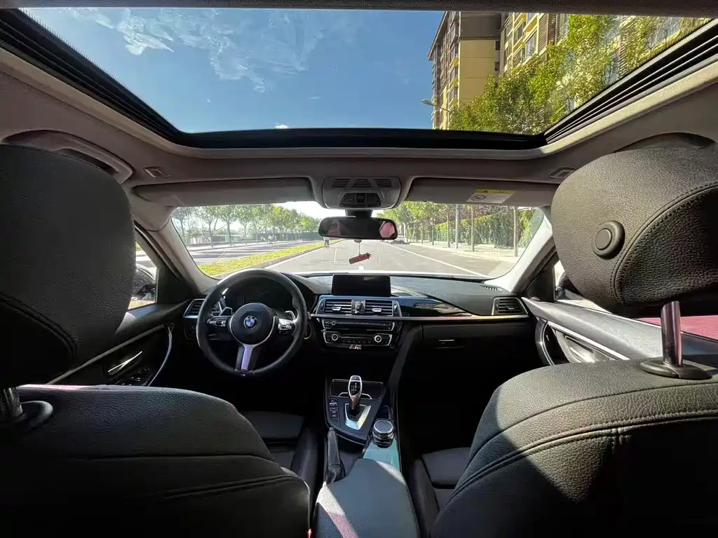 BMW 3 Series — миниатюра 17