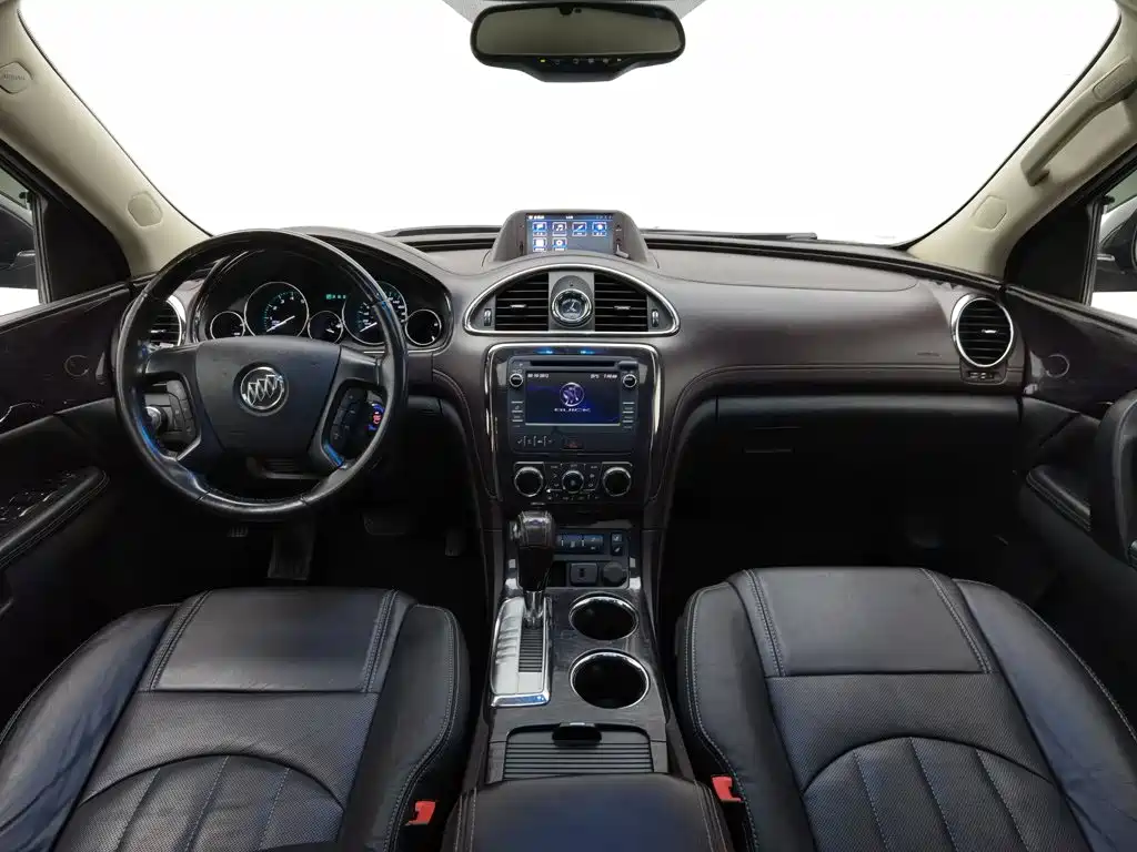 Buick Enclave — миниатюра 5