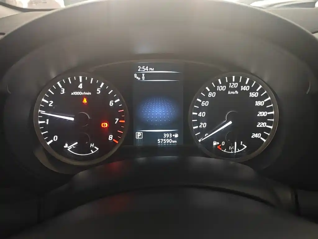 Nissan Tiida — миниатюра 12