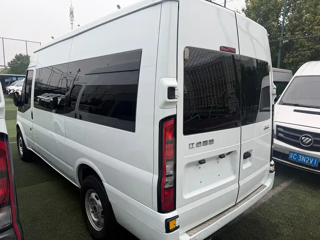 JMC JMC Fushun — миниатюра 9