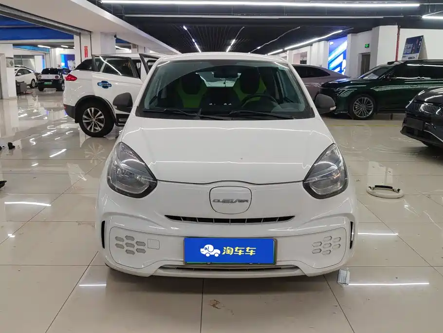 Roewe Clever — миниатюра 2