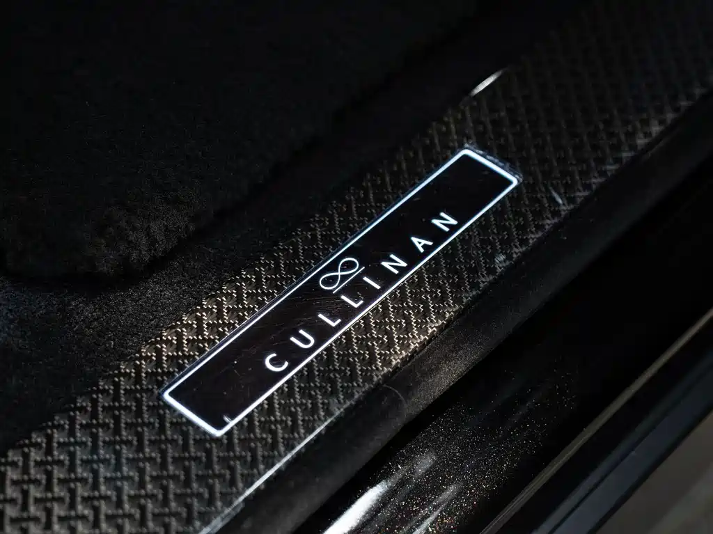 Rolls-Royce Cullinan — фотографии объявления, Фото 16