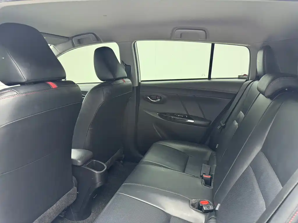 TOYOTA YARIS L ZHIXUAN