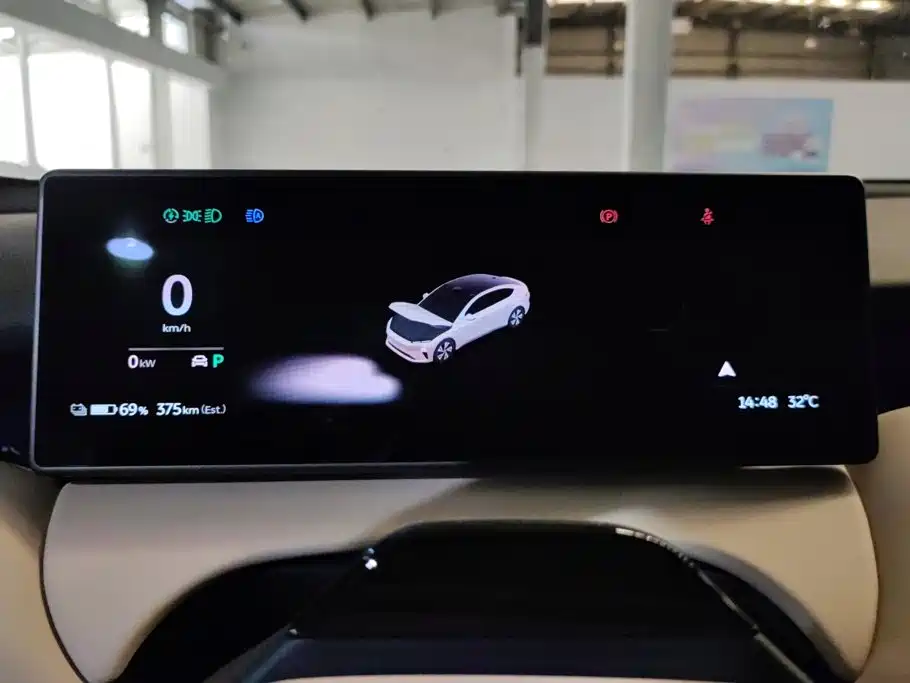 NIO ET5 — миниатюра 14