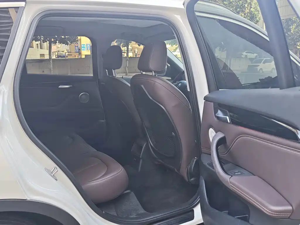 BMW X1 — миниатюра 7