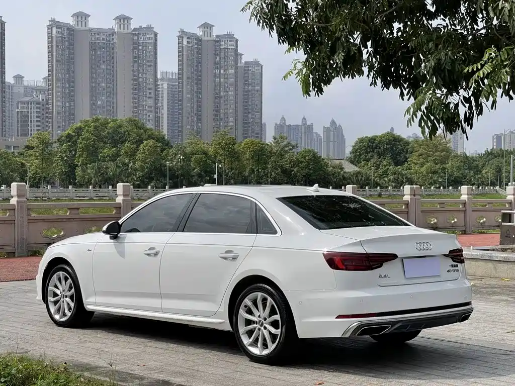 Audi A4L — миниатюра 9