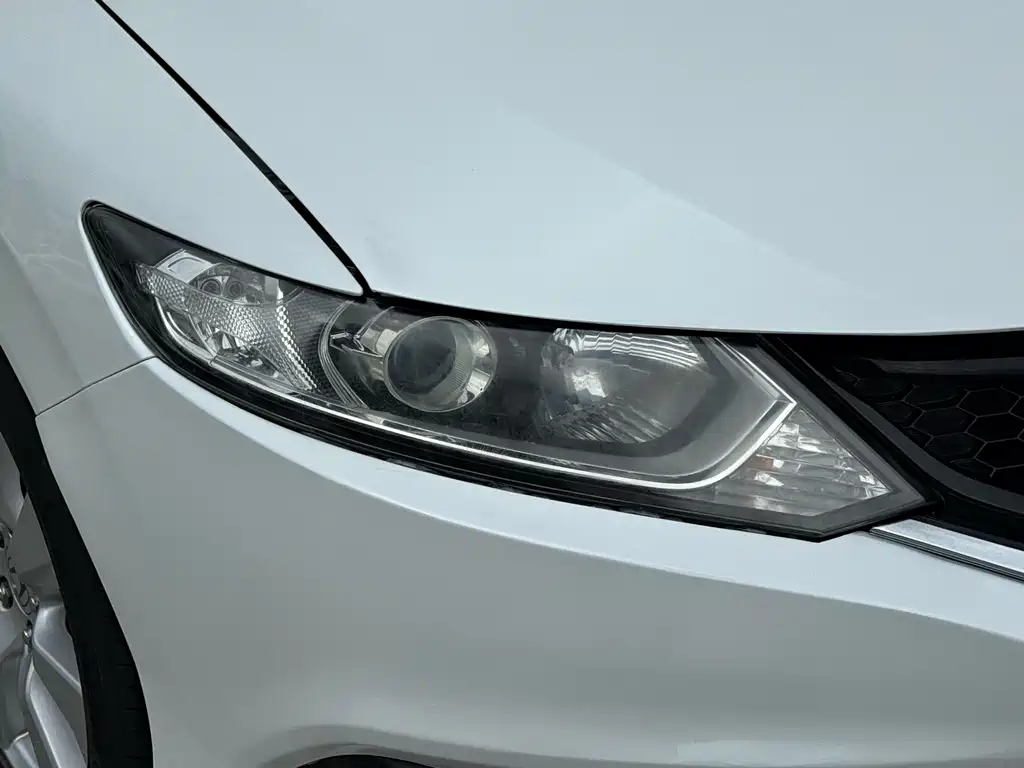 Honda Jade — миниатюра 4