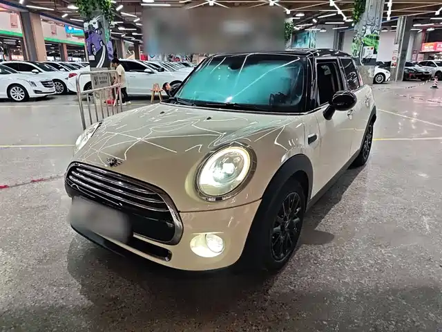 MINI  2016