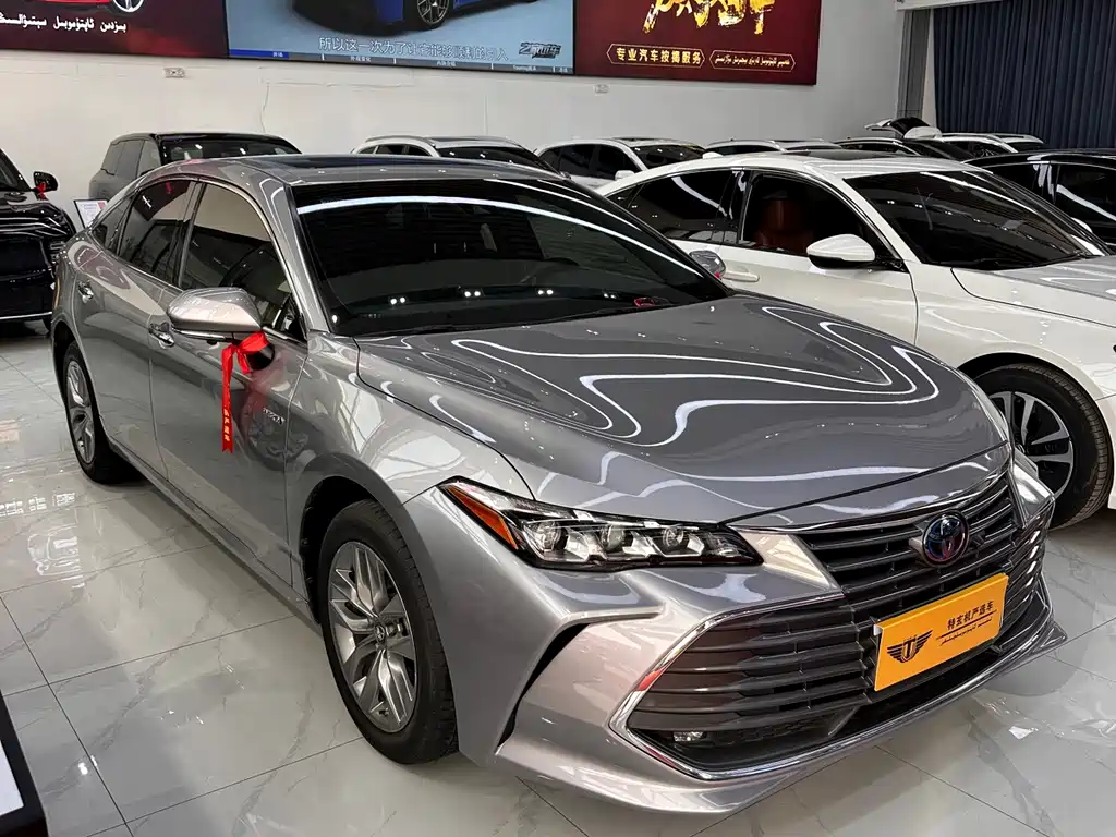 Toyota Avalon - фото 10