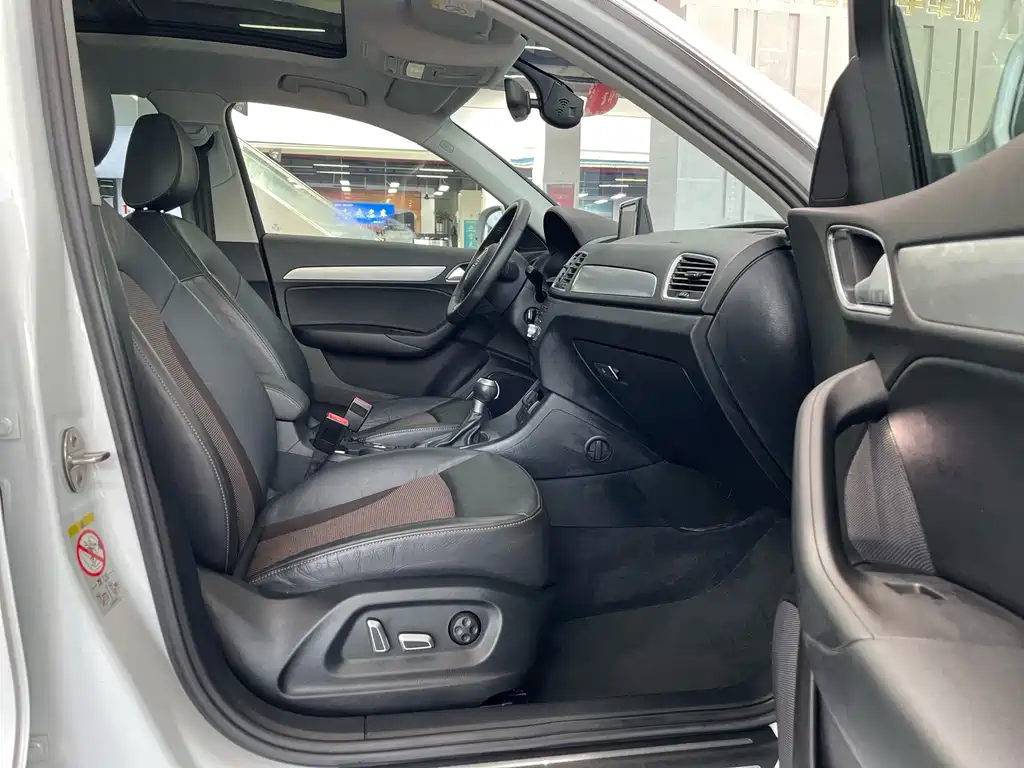 Audi Q3 — миниатюра 11
