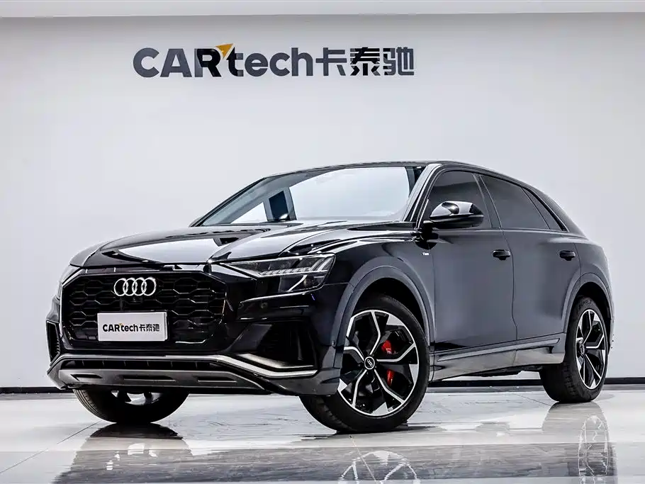 Audi Q8 2022 55 TFSI Luxury