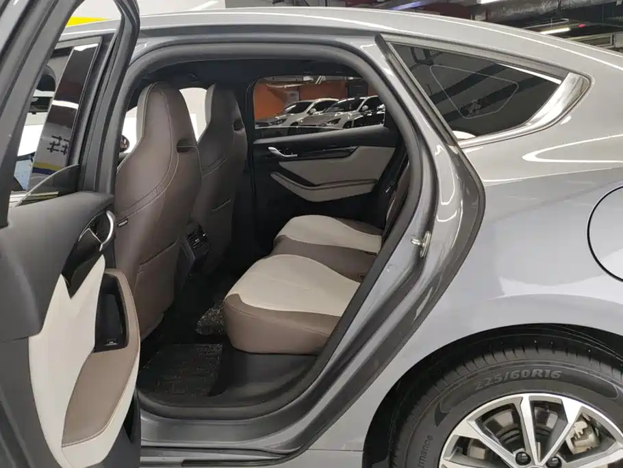 BYD Qin PLUS — миниатюра 11