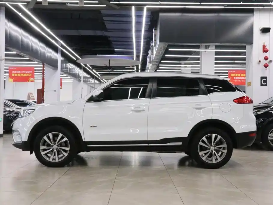 Geely Boyue — миниатюра 3