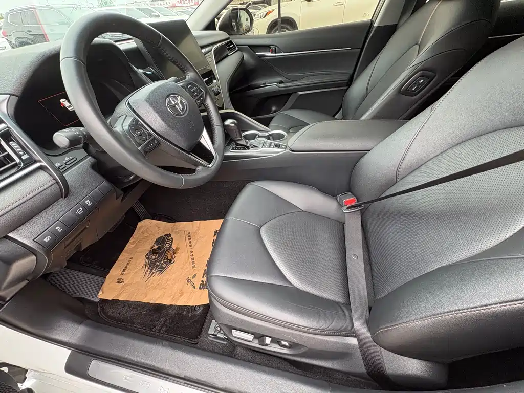Toyota Camry 2023 2.5HG Luxury