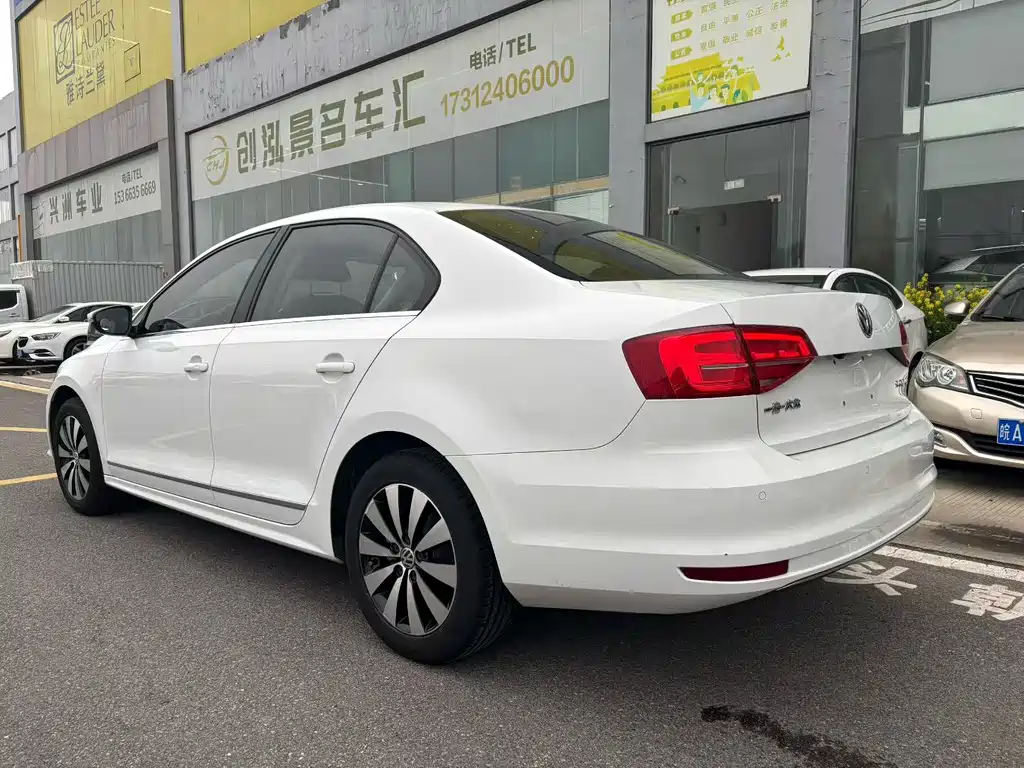 Volkswagen Sagitar — миниатюра 11