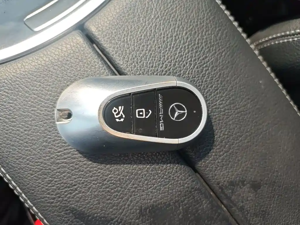 Mercedes-Benz C-Class (Import) — миниатюра 9
