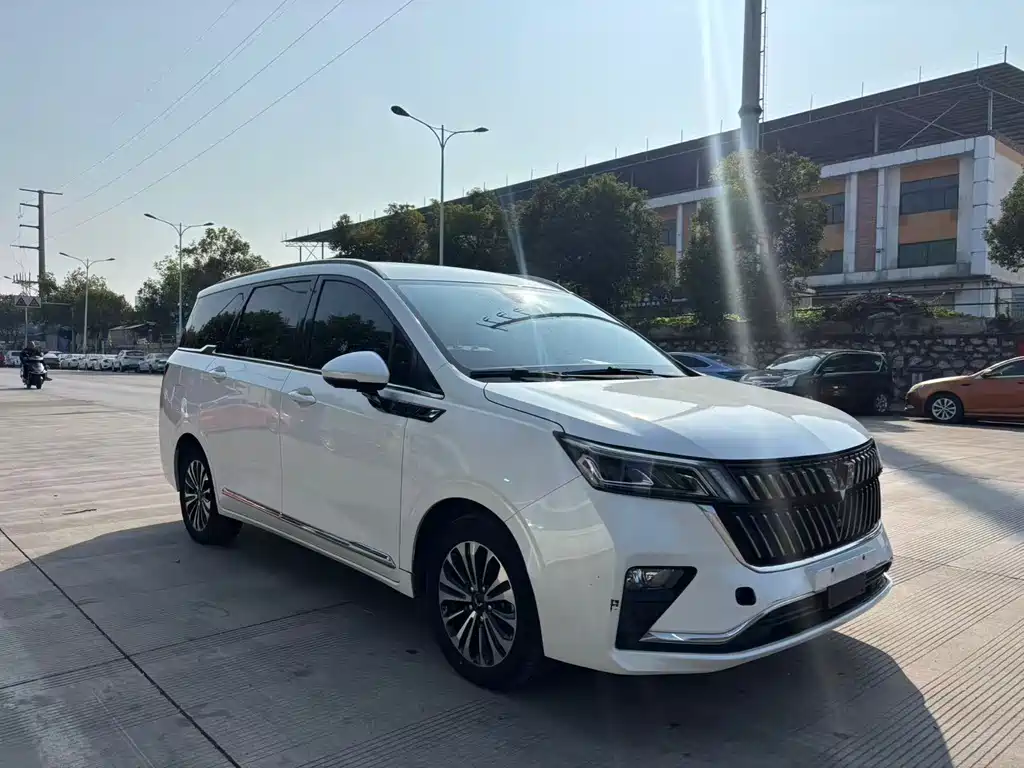 Wuling Jiachen 2022