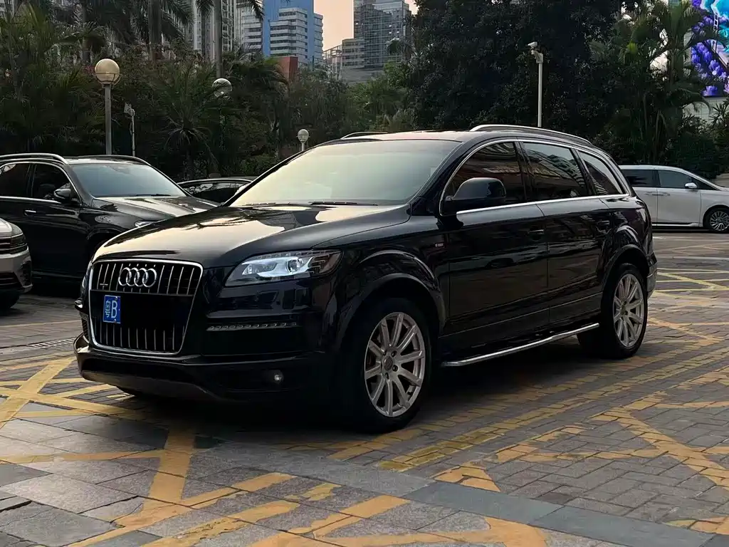 Audi Q7 2013