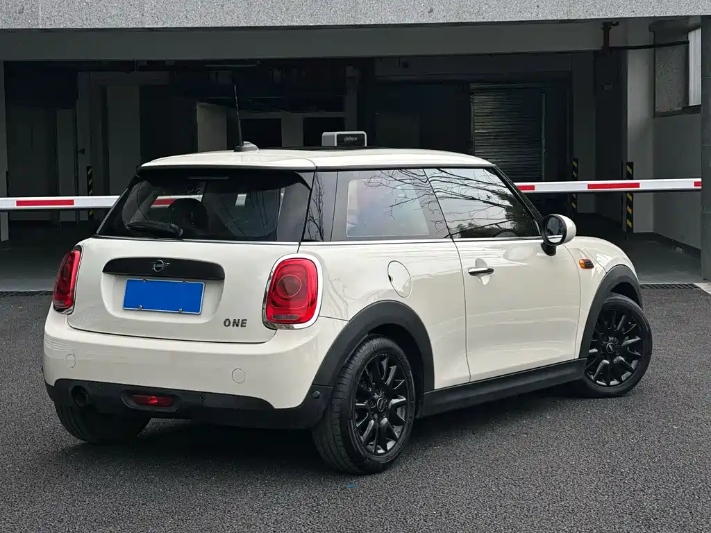 MINI Mini — миниатюра 4
