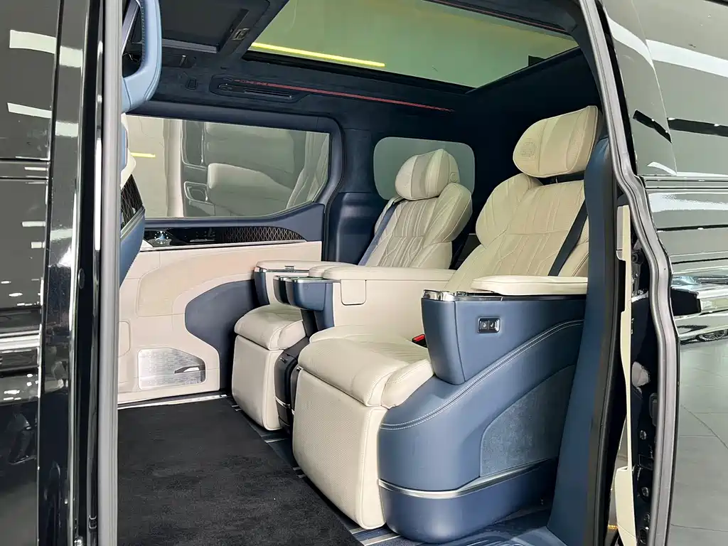 ZEEKR EXTREME KRYPTON 009