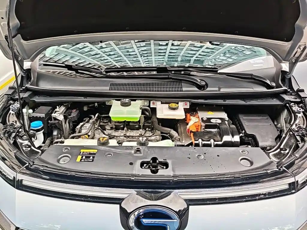 GAC Motor Trumpchi E8 PHEV — миниатюра 20