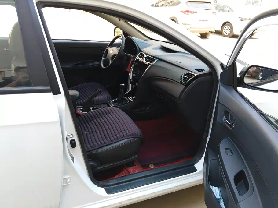 BYD F3 — миниатюра 8