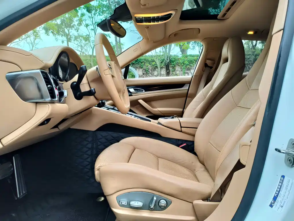 Porsche Panamera 2014 Panamera 3.0T