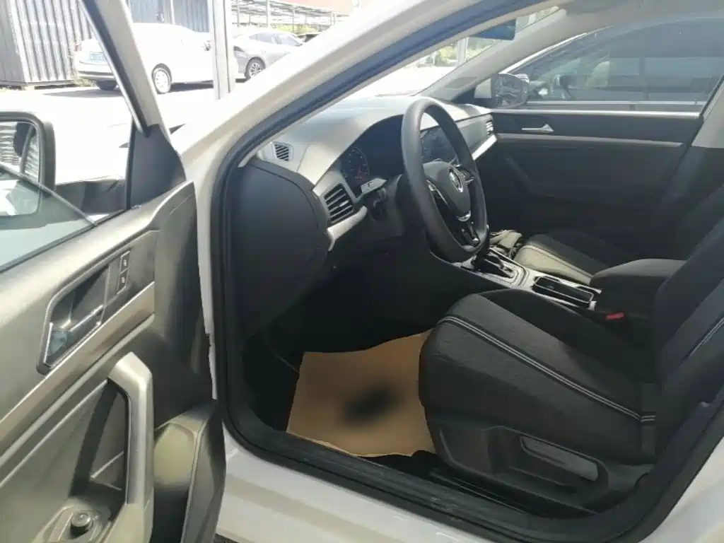 Volkswagen Lavida — миниатюра 16