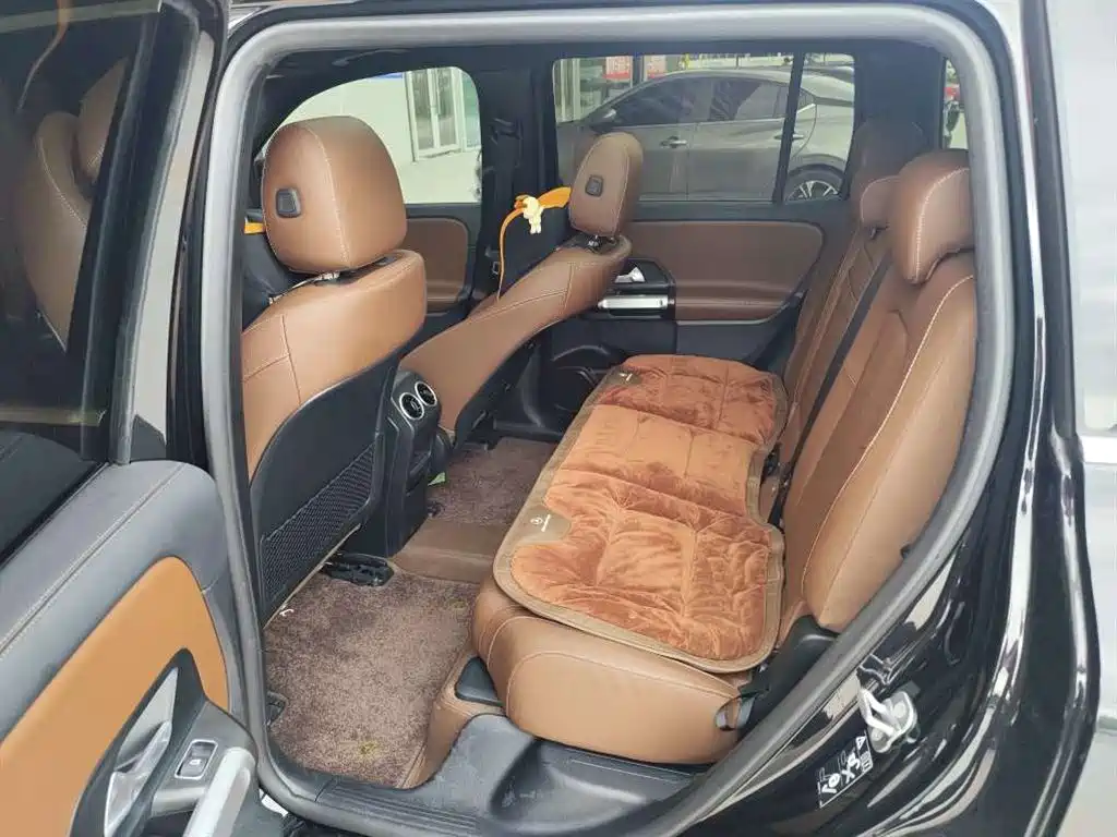 Mercedes-Benz EQB — миниатюра 9