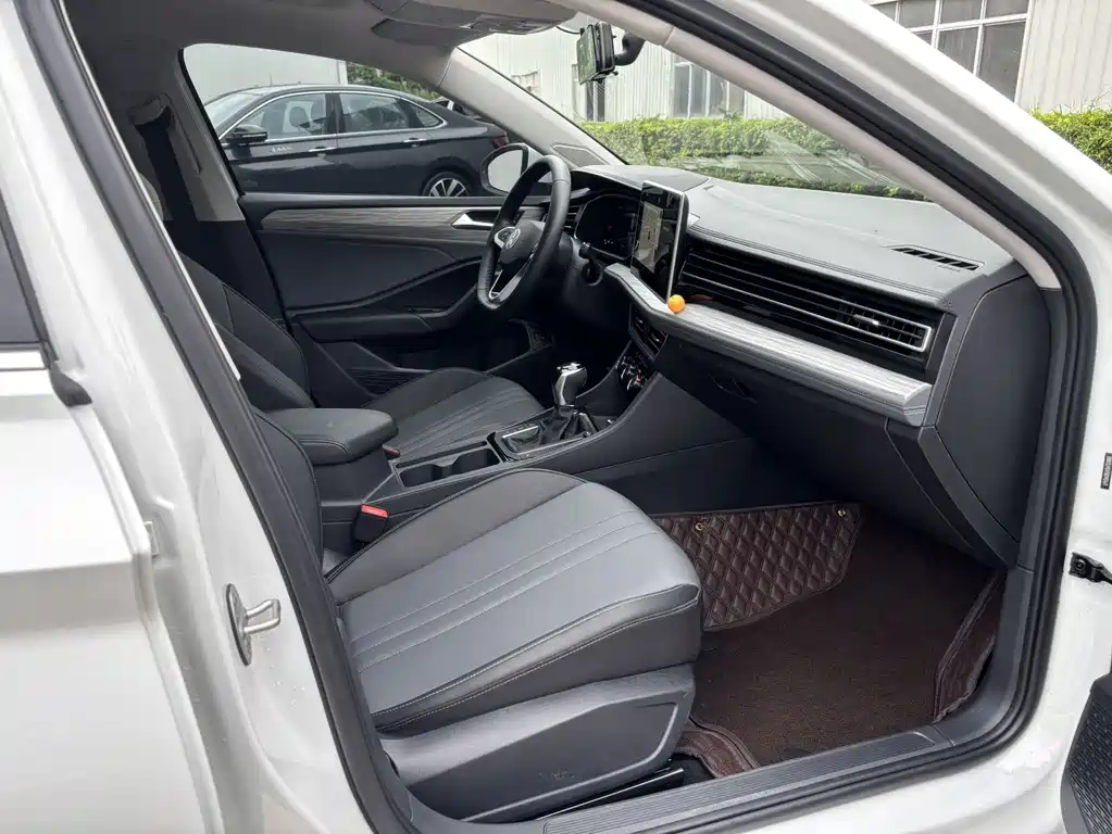 Volkswagen Sagitar — миниатюра 11