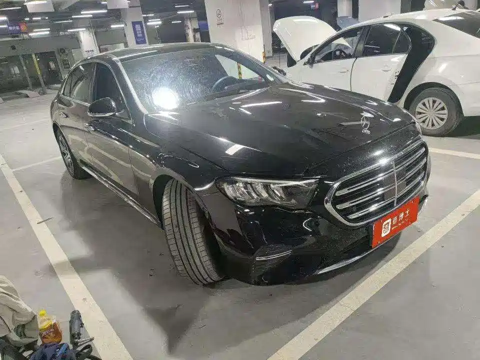Mercedes-Benz E-Class — миниатюра 4