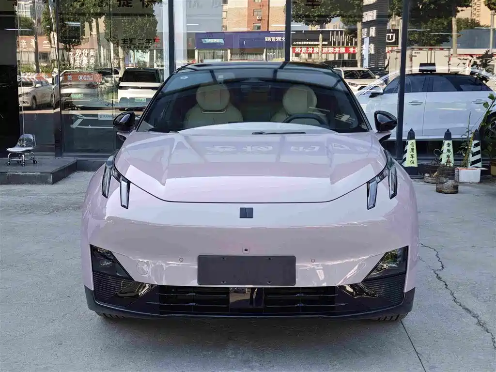 Lynk & Co Z20 — миниатюра 2