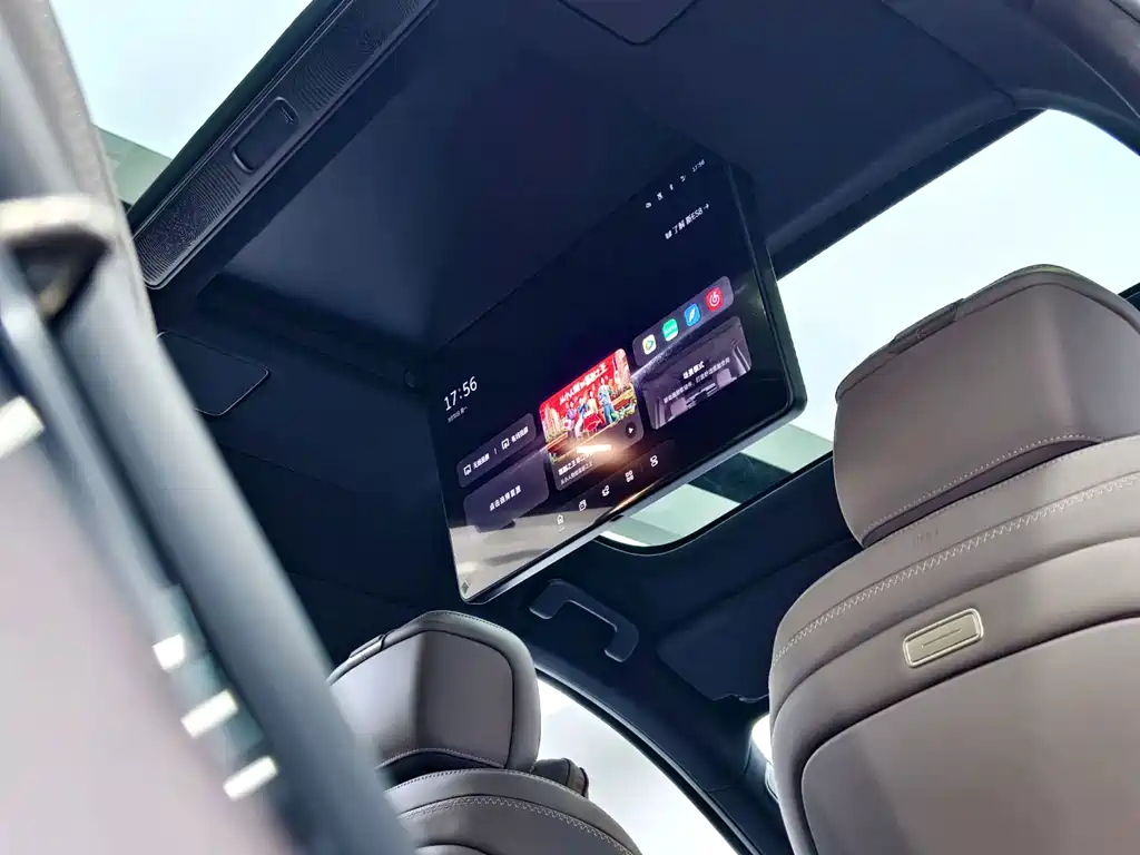 NIO ES8 — миниатюра 19