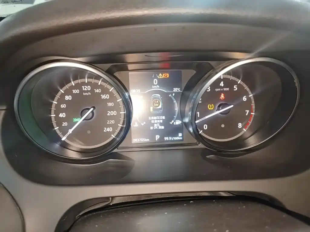 Land Rover Discovery Sport — миниатюра 12