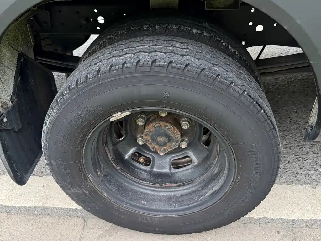 IVECO Ousheng — миниатюра 15