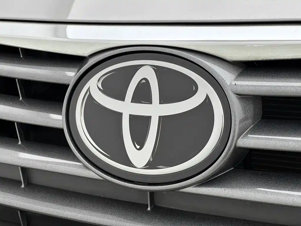 Toyota Avalon — миниатюра 26