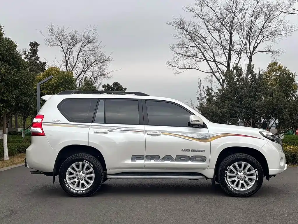 Toyota Prado — миниатюра 4