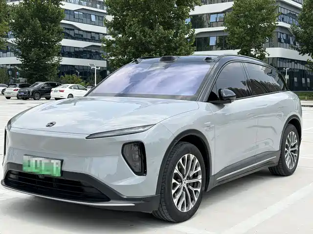 2024 Nio ES6