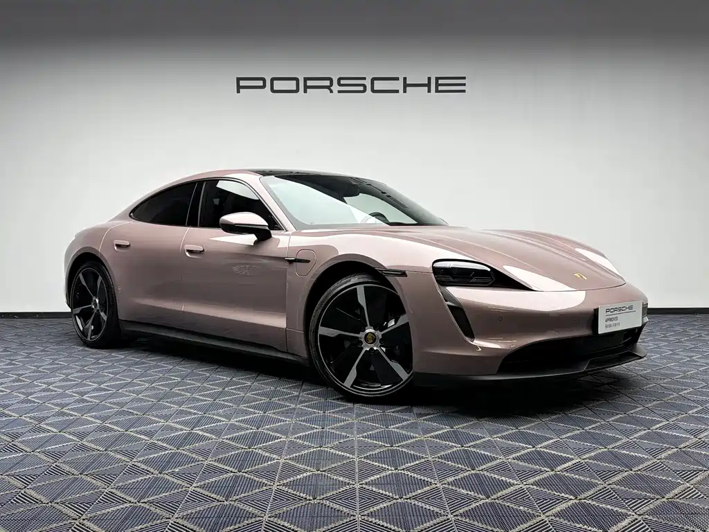 Porsche Taycan — миниатюра 10