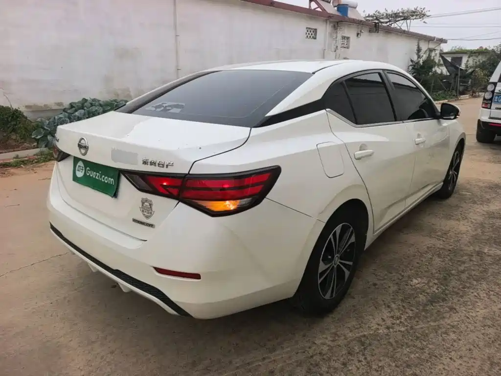 Nissan Sylphy — миниатюра 7