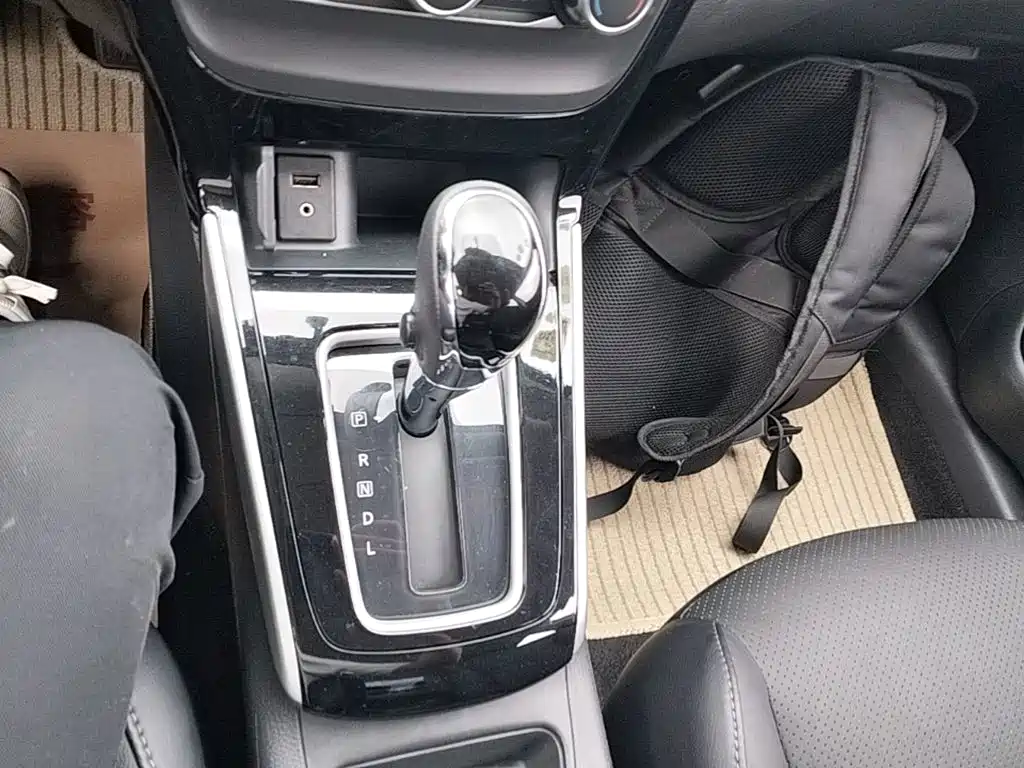 Nissan Sylphy — миниатюра 10