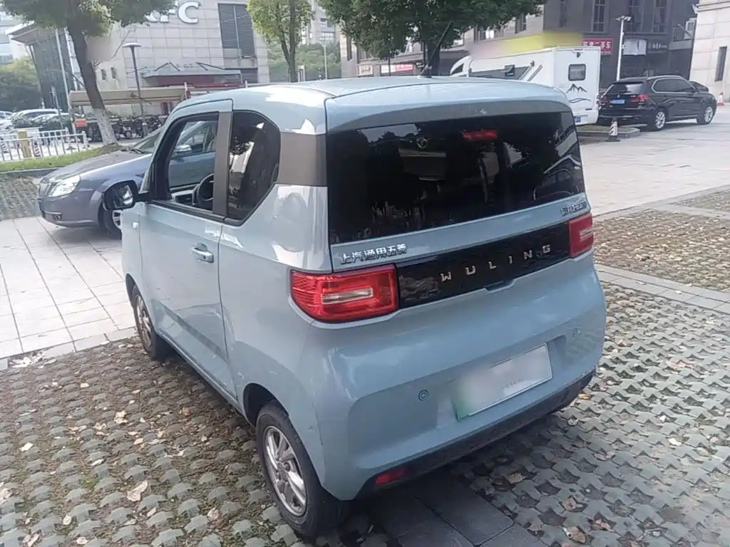 Wuling MINIEV — миниатюра 5