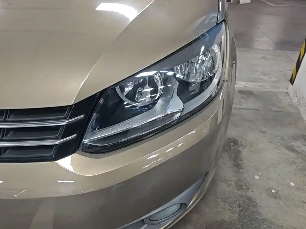 Volkswagen Touran — миниатюра 24