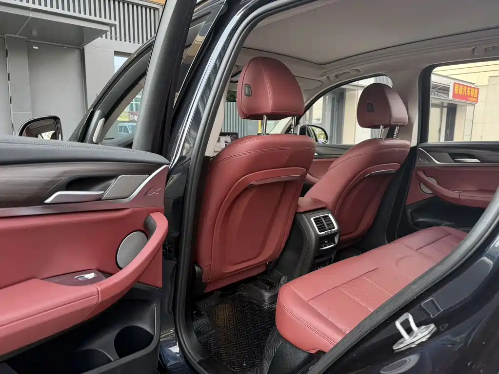 BMW X3 — миниатюра 6