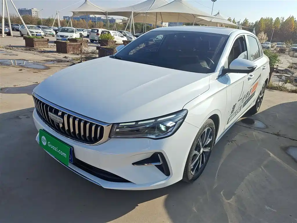 Geely Emgrand 2024