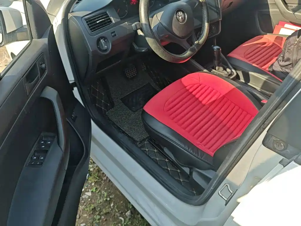 Volkswagen Santana — миниатюра 16