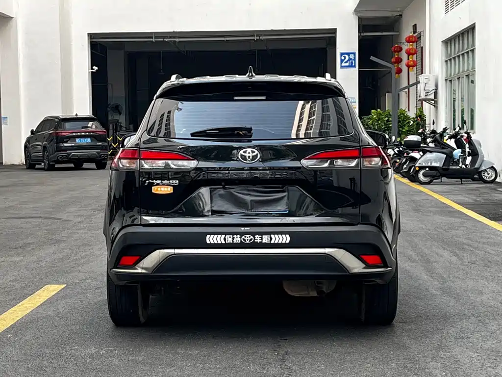 Toyota Frontlander — миниатюра 15