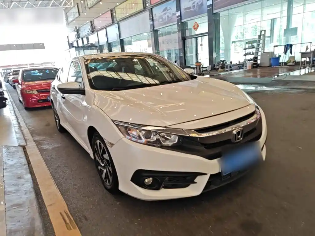 Honda Civic — миниатюра 4